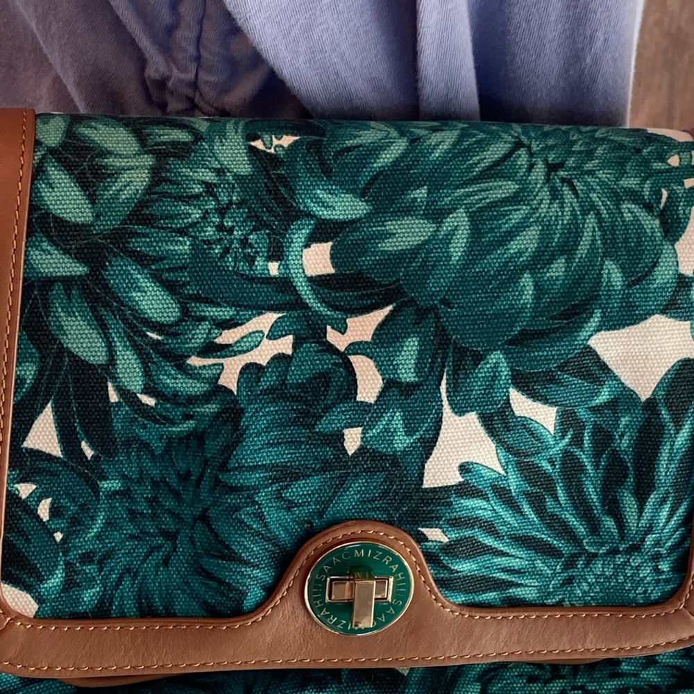 Isaac Mizrahi teal floral print crossbody, with Carmel trim - Picture 13 of 15